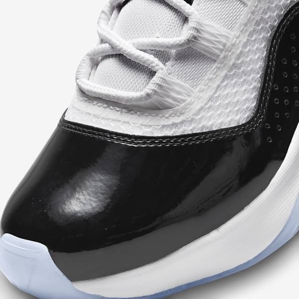 Jordan Παπουτσια Nike Air Jordan 11 CMFT Low Older παιδικα ασπρα μαυρα | NK780EAG