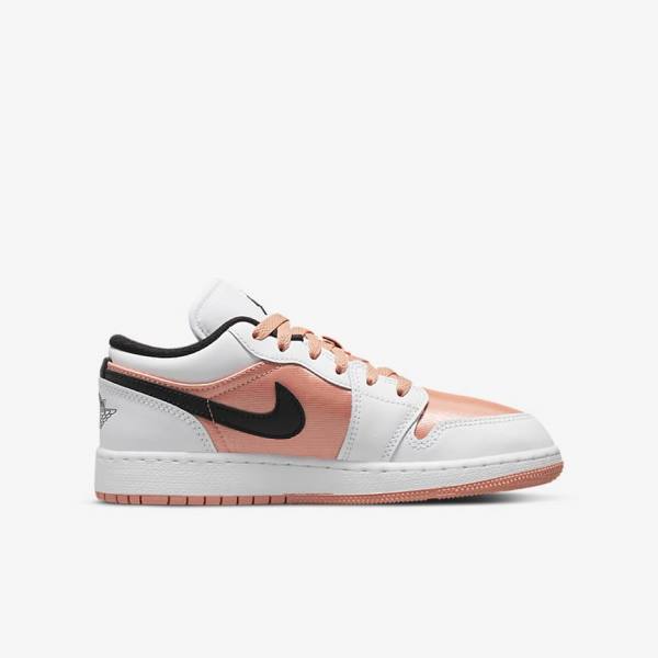 Jordan Παπουτσια Nike Air Jordan 1 Low Older παιδικα ασπρα μαυρα | NK471HZV