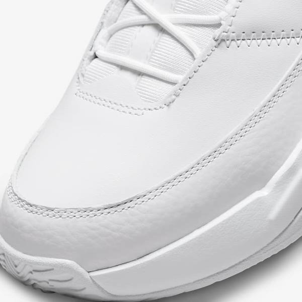 Jordan Παπουτσια Nike Jordan Max Aura 3 ανδρικα ασπρα μεταλλικός ασημι | NK139UEN