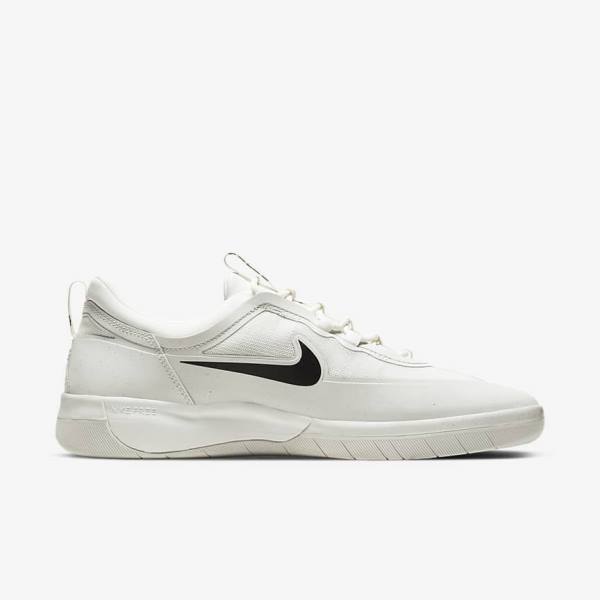 Skate Παπούτσια Nike SB Nyjah Free 2 ανδρικα ασπρα μαυρα | NK361QIT