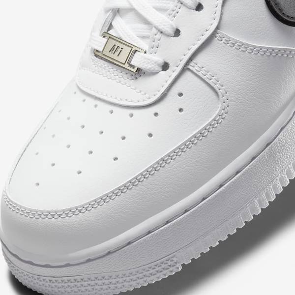 Αθλητικά Παπούτσια Nike Air Force 1 07 Essential γυναικεια ασπρα μαυρα μεταλλικός ασημι | NK134FPM