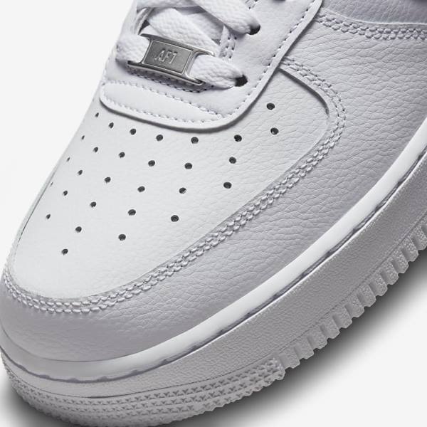 Αθλητικά Παπούτσια Nike Air Force 1 07 Next Nature γυναικεια ασπρα μεταλλικός χρυσο χρωμα ανοιχτο καφε | NK560ZBY