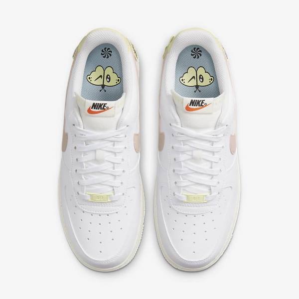 Αθλητικά Παπούτσια Nike Air Force 1 07 SE γυναικεια ασπρα μπλε ροζ | NK841ZRT