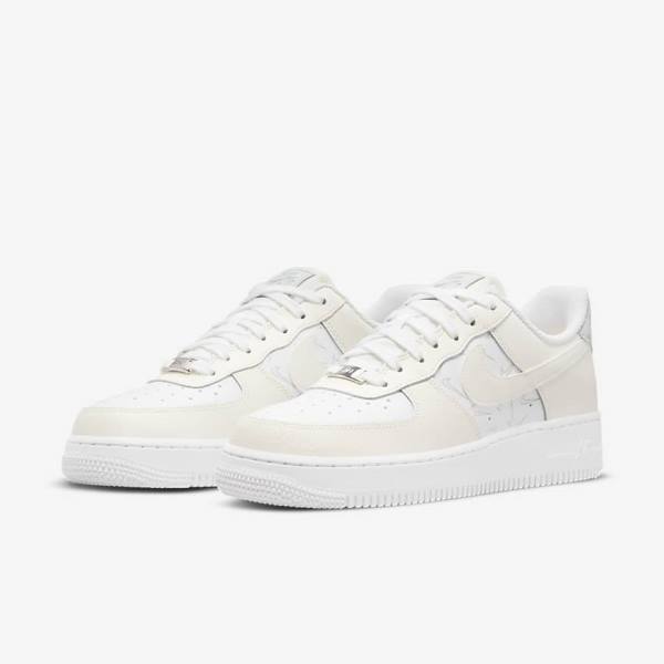 Αθλητικά Παπούτσια Nike Air Force 1 07 γυναικεια ασπρα Πλατίνα | NK634ANU