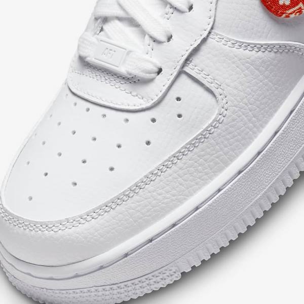 Αθλητικά Παπούτσια Nike Air Force 1 07 γυναικεια ασπρα πορτοκαλι | NK763EVW