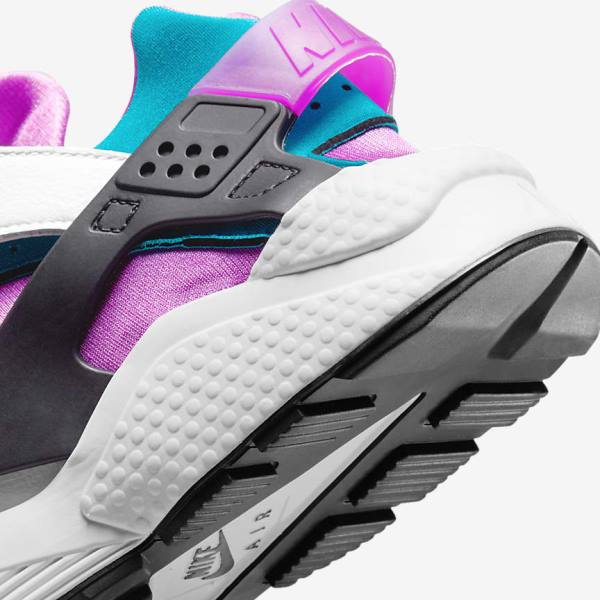 Αθλητικά Παπούτσια Nike Air Huarache ανδρικα ασπρα μαυρα | NK230BDN