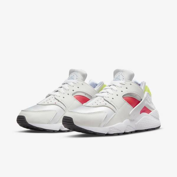 Αθλητικά Παπούτσια Nike Air Huarache γυναικεια ασπρα ανοιχτο κοκκινα μαυρα | NK056KGB