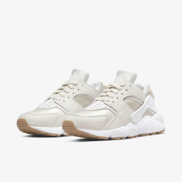 Αθλητικά Παπούτσια Nike Air Huarache γυναικεια Χακί ανοιχτο καφε ασπρα | NK794JBT