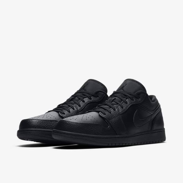 Αθλητικά Παπούτσια Nike Air Jordan 1 Low ανδρικα μαυρα | NK032HQN