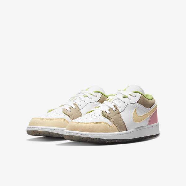 Αθλητικά Παπούτσια Nike Air Jordan 1 Low SE Older παιδικα ασπρα πρασινο | NK531FYK