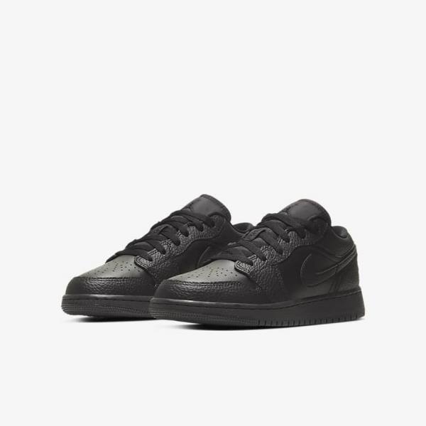 Αθλητικά Παπούτσια Nike Air Jordan 1 Low Older παιδικα μαυρα | NK827BTV