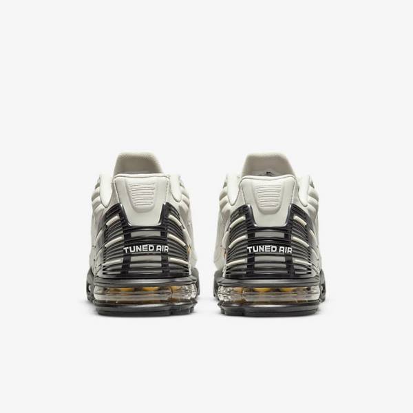 Αθλητικά Παπούτσια Nike Air Max Plus 3 ανδρικα ανοιχτο Μπεζ μαυρα ασημι χρυσο χρωμα | NK795RMA