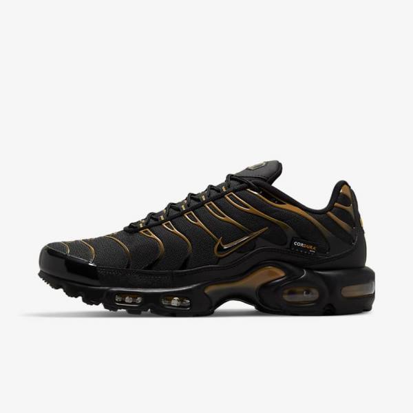 Αθλητικά Παπούτσια Nike Air Max Plus ανδρικα μαυρα καφε χρυσο χρωμα | NK809EFN