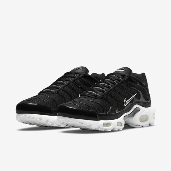 Αθλητικά Παπούτσια Nike Air Max Plus γυναικεια μαυρα ασπρα | NK305WEA