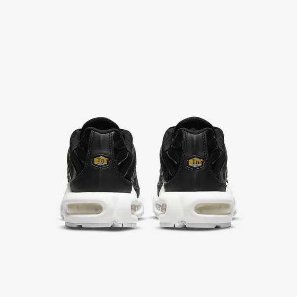 Αθλητικά Παπούτσια Nike Air Max Plus γυναικεια μαυρα ασπρα | NK305WEA