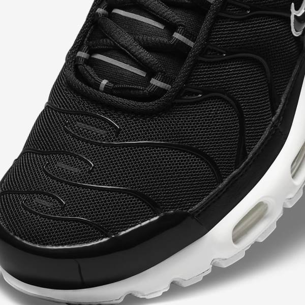 Αθλητικά Παπούτσια Nike Air Max Plus γυναικεια μαυρα ασπρα | NK305WEA