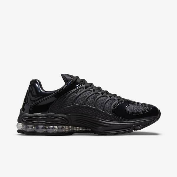 Αθλητικά Παπούτσια Nike Air Tuned Max ανδρικα μαυρα μεταλλικός ασημι μαυρα | NK614NSV