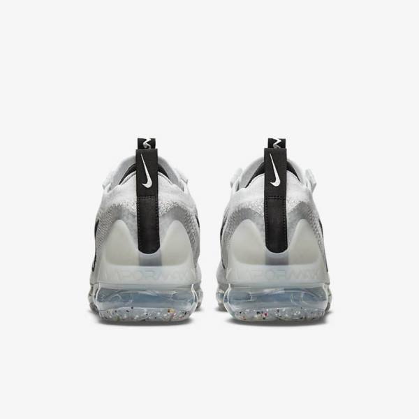 Αθλητικά Παπούτσια Nike Air VaporMax 2021 FK ανδρικα ασπρα μαυρα μεταλλικός ασημι | NK071VDY