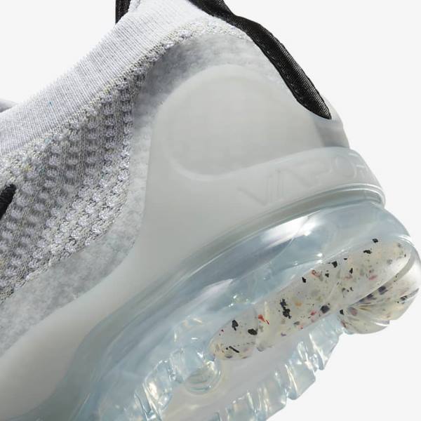 Αθλητικά Παπούτσια Nike Air VaporMax 2021 FK ανδρικα ασπρα μαυρα μεταλλικός ασημι | NK071VDY