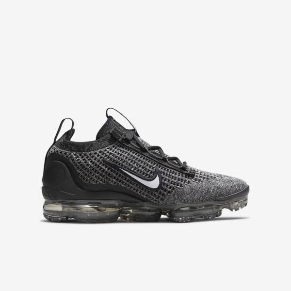 Αθλητικά Παπούτσια Nike Air VaporMax 2021 FK Older παιδικα μαυρα ασπρα σκούρο γκρι μαυρα | NK148NCS