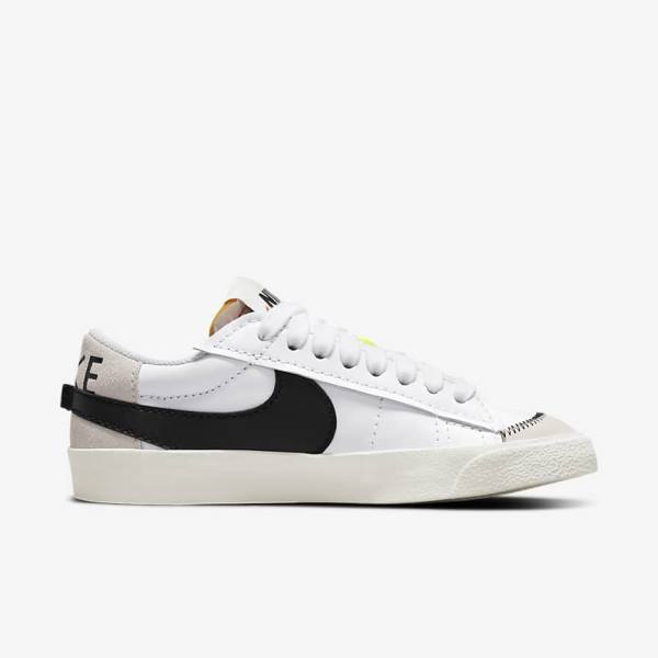 Αθλητικά Παπούτσια Nike Blazer Low 77 Jumbo γυναικεια ασπρα μαυρα | NK362RIY