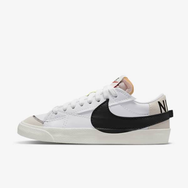 Αθλητικά Παπούτσια Nike Blazer Low 77 Jumbo ανδρικα ασπρα μαυρα | NK493MAI