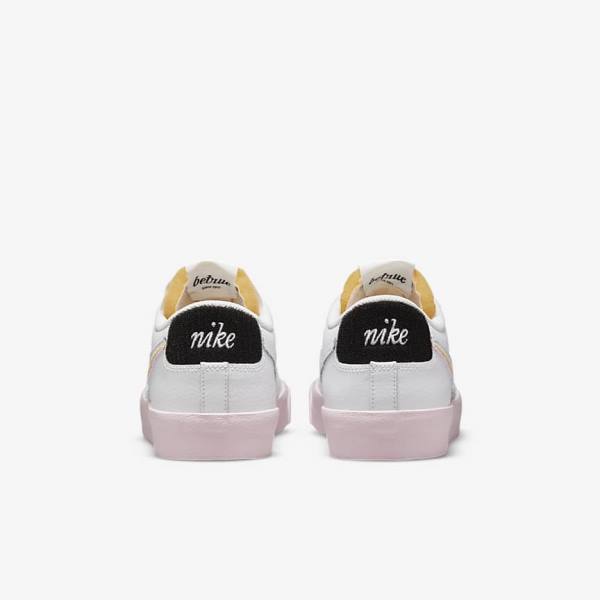 Αθλητικά Παπούτσια Nike Blazer Low 77 Vintage Be True ανδρικα ασπρα | NK270NAZ