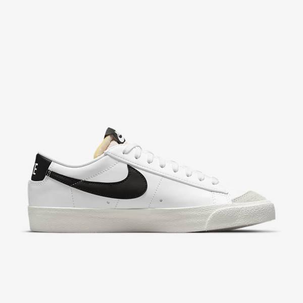 Αθλητικά Παπούτσια Nike Blazer Low 77 γυναικεια ασπρα μαυρα | NK461JUZ