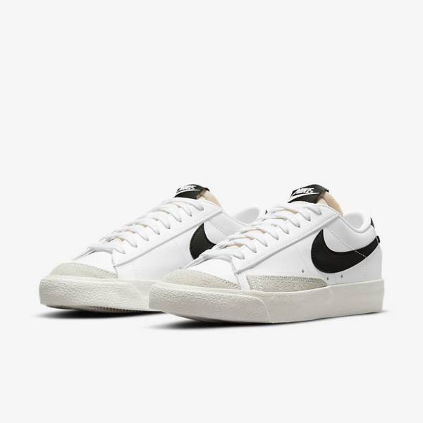 Αθλητικά Παπούτσια Nike Blazer Low 77 γυναικεια ασπρα μαυρα | NK461JUZ