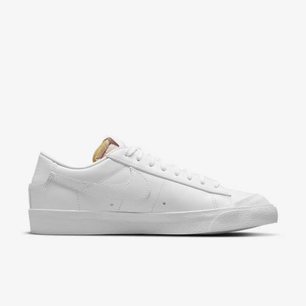 Αθλητικά Παπούτσια Nike Blazer Low 77 γυναικεια ασπρα | NK792LNS