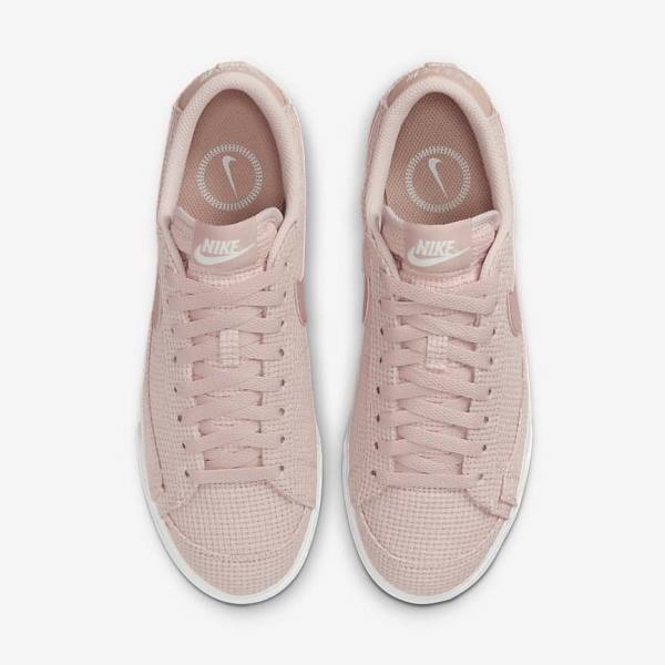 Αθλητικά Παπούτσια Nike Blazer Low flatforms γυναικεια ροζ ασπρα ροζ ροζ | NK038JMQ