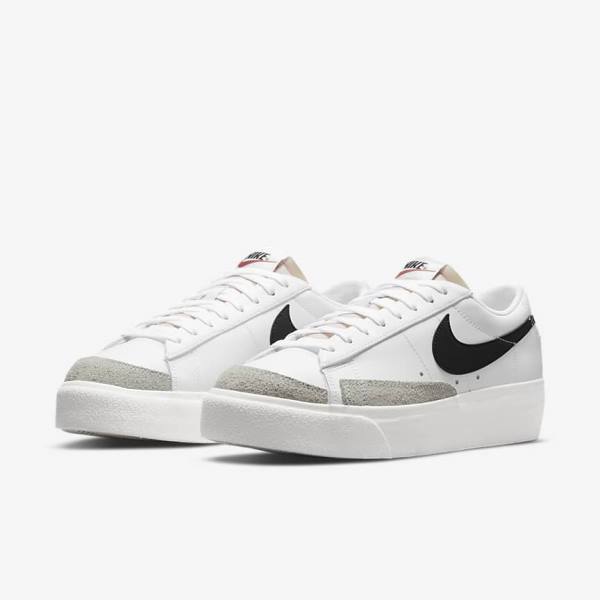 Αθλητικά Παπούτσια Nike Blazer Low flatforms γυναικεια ασπρα | NK420XAI