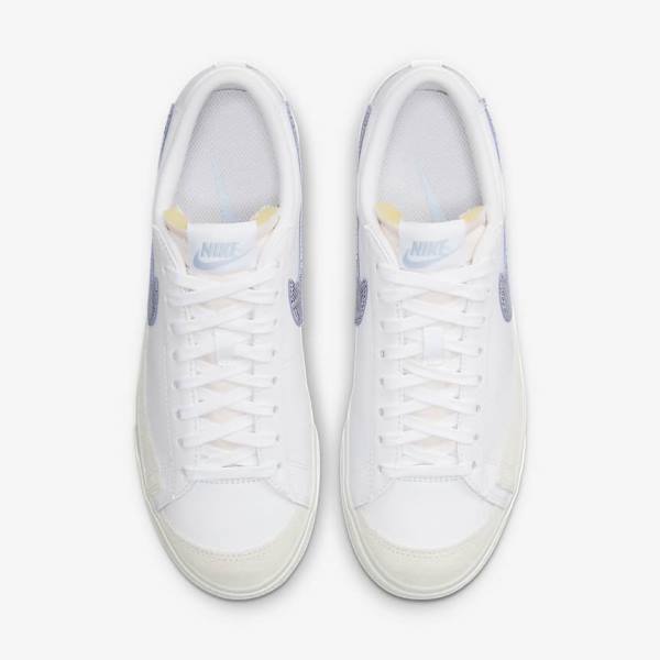 Αθλητικά Παπούτσια Nike Blazer Low flatforms γυναικεια ασπρα ανοιχτο μπλε | NK584QEM