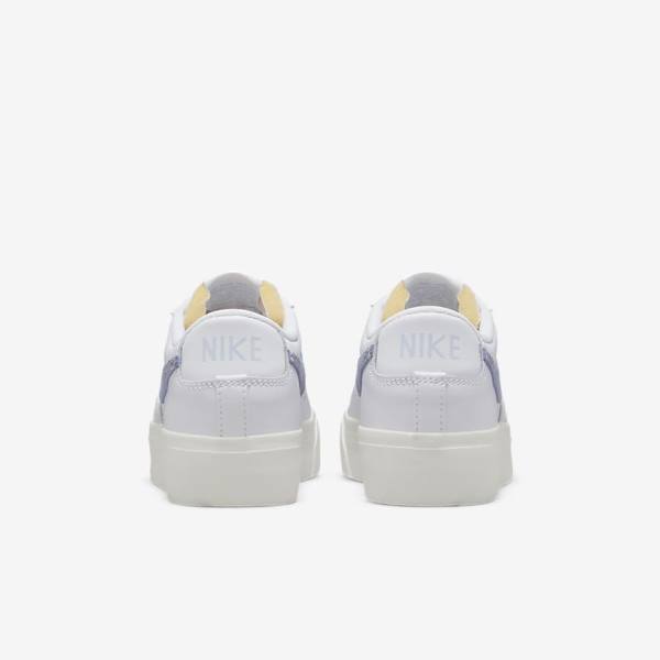 Αθλητικά Παπούτσια Nike Blazer Low flatforms γυναικεια ασπρα ανοιχτο μπλε | NK584QEM