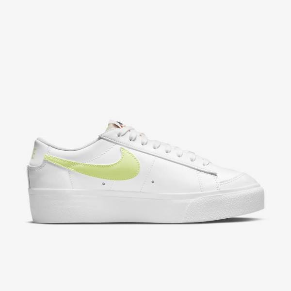 Αθλητικά Παπούτσια Nike Blazer Low flatforms γυναικεια ασπρα μαυρα ανοιχτο λεμόνι | NK745PHW