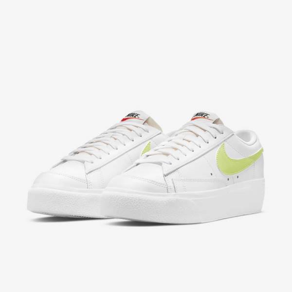 Αθλητικά Παπούτσια Nike Blazer Low flatforms γυναικεια ασπρα μαυρα ανοιχτο λεμόνι | NK745PHW