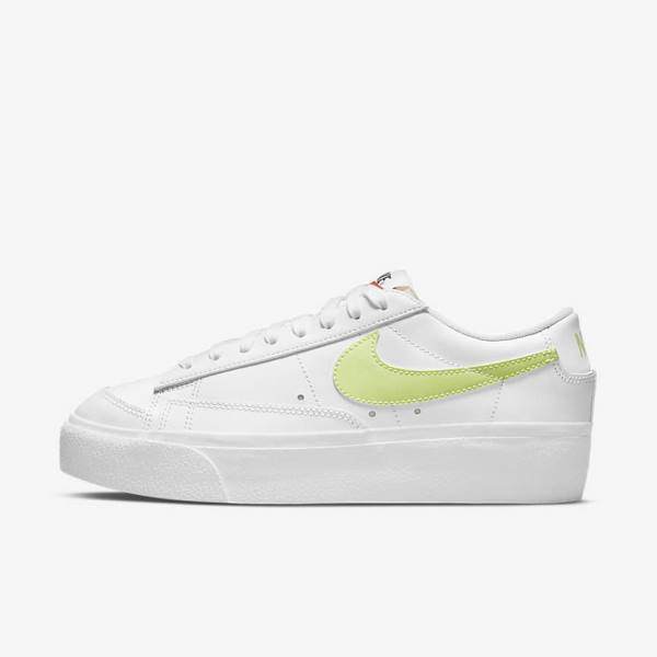 Αθλητικά Παπούτσια Nike Blazer Low flatforms γυναικεια ασπρα μαυρα ανοιχτο λεμόνι | NK745PHW