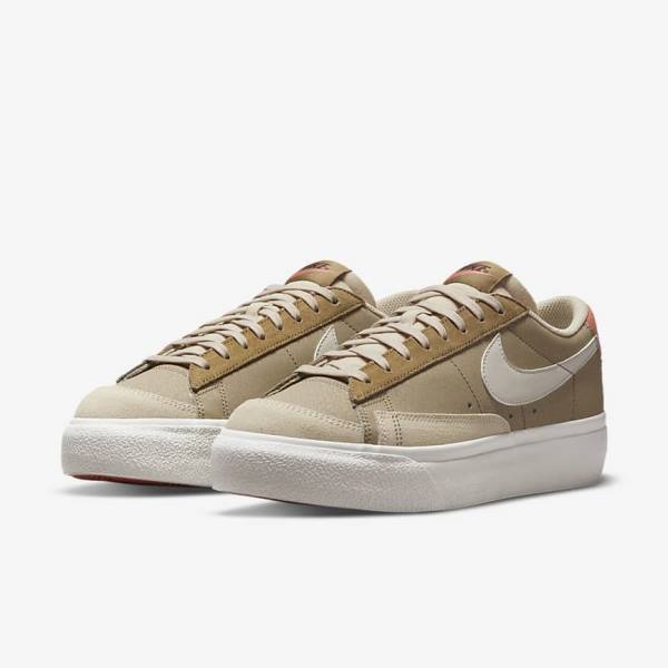 Αθλητικά Παπούτσια Nike Blazer Low flatforms SP γυναικεια Χακί ανοιχτο Μπεζ | NK968HZC