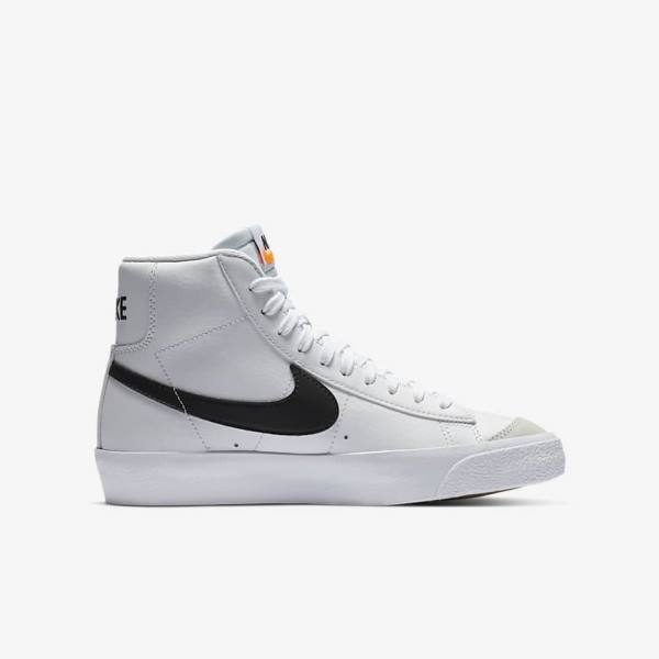 Αθλητικά Παπούτσια Nike Blazer Mid 77 Older παιδικα ασπρα πορτοκαλι μαυρα | NK465MUG