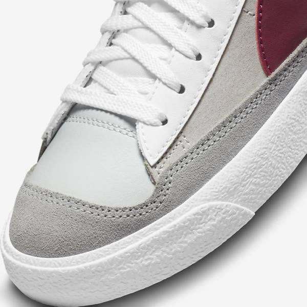 Αθλητικά Παπούτσια Nike Blazer Mid 77 SE Dance Older παιδικα ασπρα μαυρα ασπρα μπορντο | NK563VZC