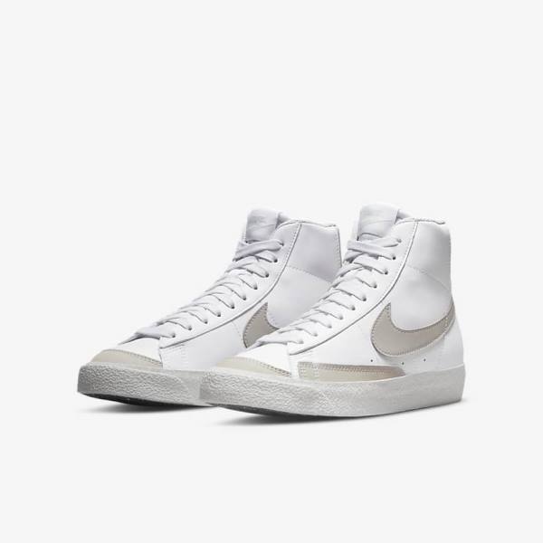 Αθλητικά Παπούτσια Nike Blazer Mid 77 SE Older παιδικα ασπρα ανοιχτο Μπεζ | NK789VAR