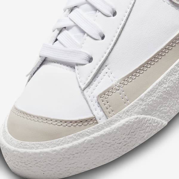 Αθλητικά Παπούτσια Nike Blazer Mid 77 SE Older παιδικα ασπρα ανοιχτο Μπεζ | NK789VAR