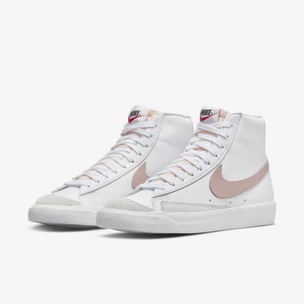 Αθλητικά Παπούτσια Nike Blazer Mid 77 Vintage γυναικεια ασπρα κοραλι ασπρα ροζ | NK046XHL