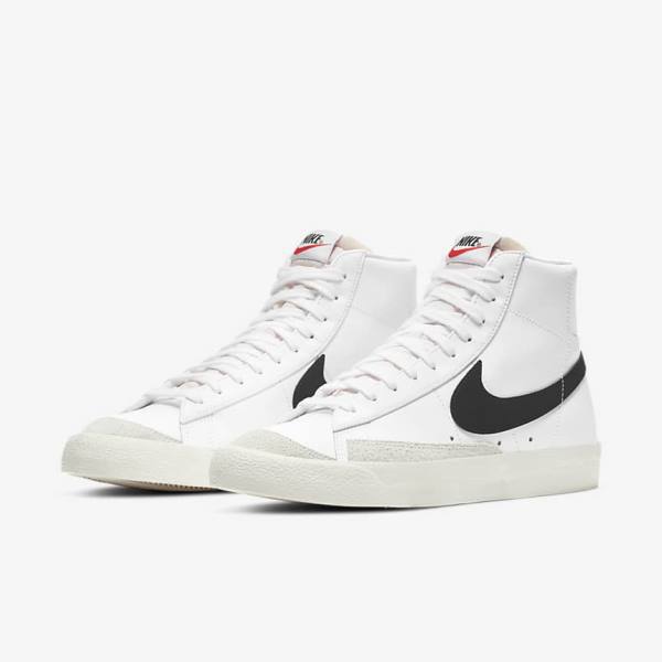 Αθλητικά Παπούτσια Nike Blazer Mid 77 Vintage ανδρικα ασπρα μαυρα | NK105LEO