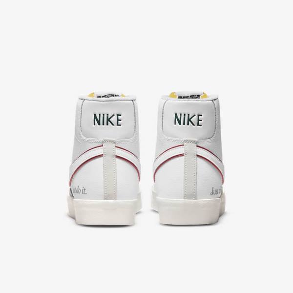 Αθλητικά Παπούτσια Nike Blazer Mid 77 ανδρικα ασπρα πρασινο μεταλλικός ασημι κοκκινα | NK237VEX