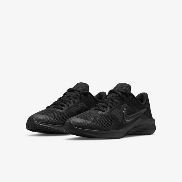 Αθλητικά Παπούτσια Nike Downshifter 11 Older δρομου παιδικα μαυρα σκούρο γκρι | NK618SGH