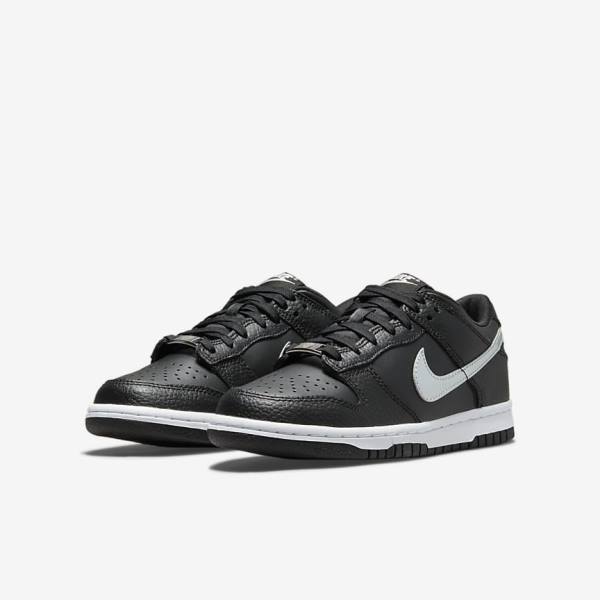 Αθλητικά Παπούτσια Nike Dunk Low Older παιδικα μαυρα γκρι ασπρα | NK810LVA