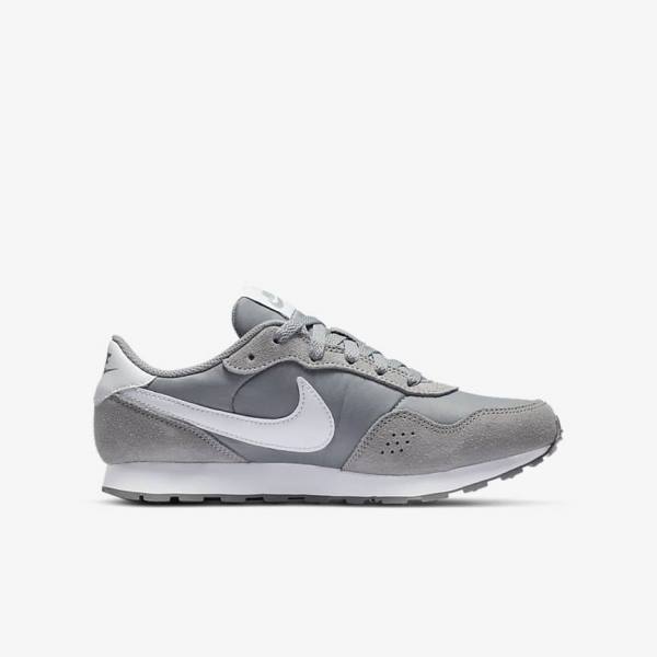 Αθλητικά Παπούτσια Nike MD Valiant Older παιδικα γκρι ασπρα | NK698ICO