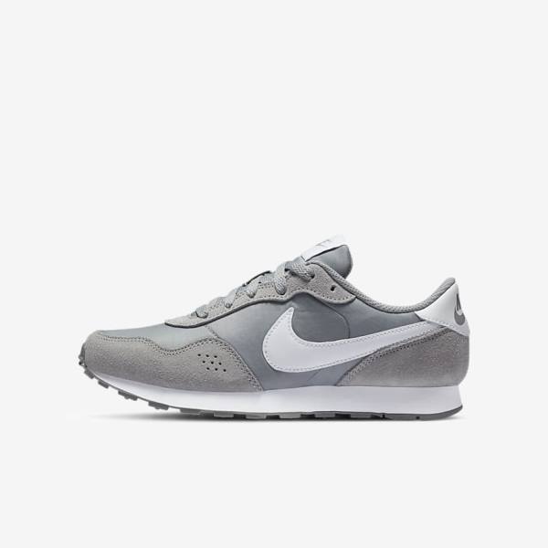 Αθλητικά Παπούτσια Nike MD Valiant Older παιδικα γκρι ασπρα | NK698ICO