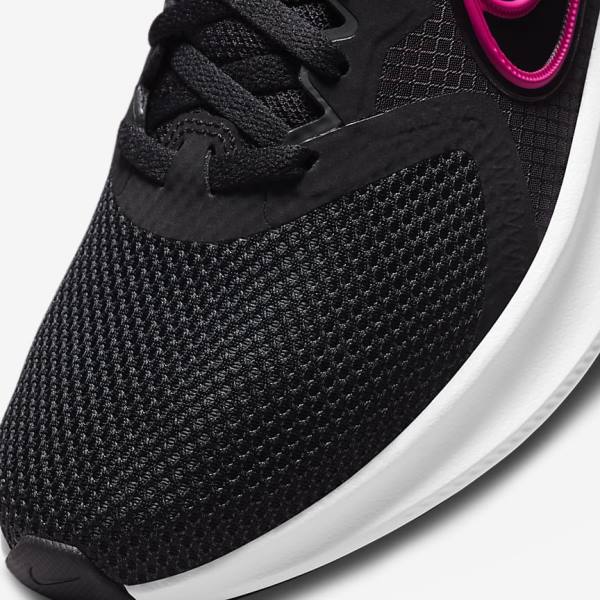 παπουτσια για τρεξιμο Nike Downshifter 11 δρομου γυναικεια μαυρα σκούρο γκρι ασπρα | NK034KTA